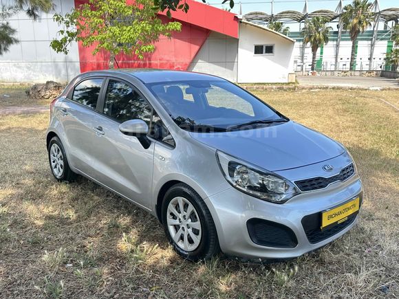 ERCİHAN OTOMOTİVDEN_KİA RİO__1.4 CRDİ__NATY___FULL PAKET___