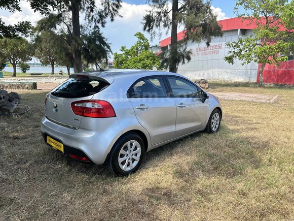 ERCİHAN OTOMOTİVDEN_KİA RİO__1.4 CRDİ__NATY___FULL PAKET___