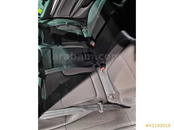 MAİS İZMİR Megane Sedan 1.3 TCe Icon EDC