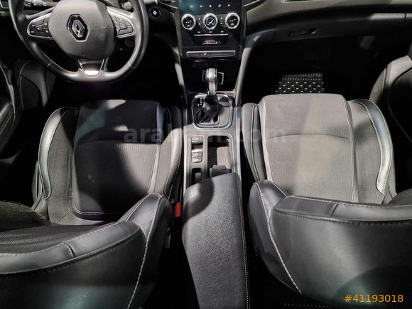 MAİS İZMİR Megane Sedan 1.3 TCe Icon EDC
