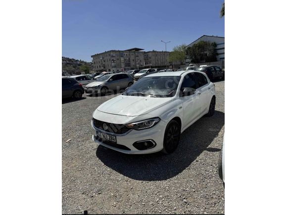 Sahibinden Fiat Egea 1.4 Fire Urban Plus 2016 Model  273.000 km Beyaz