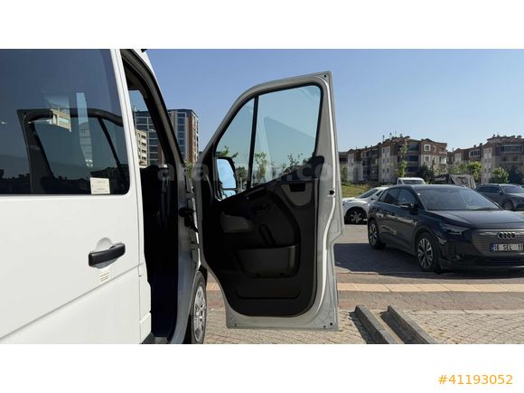 FATİHTEN RENAULT MASTER 16+1 MİNİBÜS