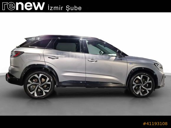 Mais İzmir Şube Austral 1.2 E-Tech Hybrid Techno Esprit Alpine
