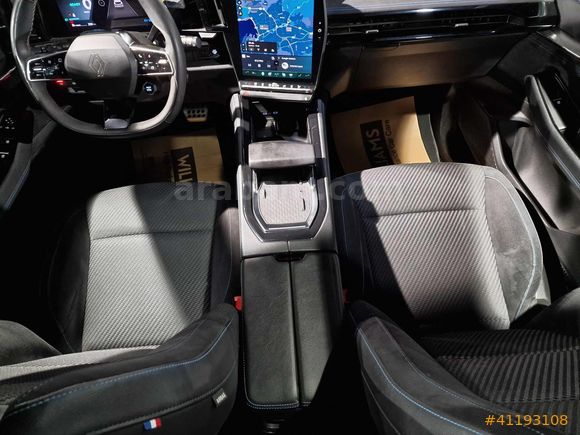 Mais İzmir Şube Austral 1.2 E-Tech Hybrid Techno Esprit Alpine