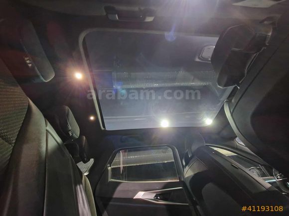Mais İzmir Şube Austral 1.2 E-Tech Hybrid Techno Esprit Alpine