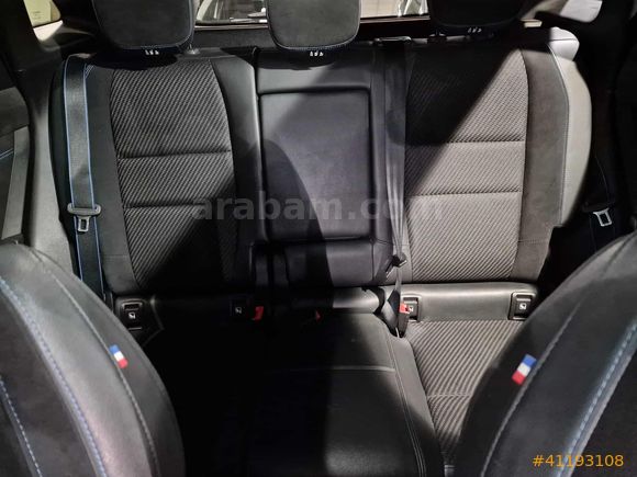 Mais İzmir Şube Austral 1.2 E-Tech Hybrid Techno Esprit Alpine