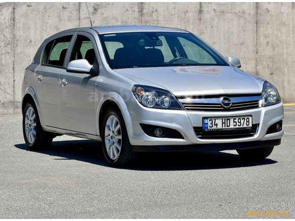 Emsalsiz Temizlikte 130 Bin Km Astra H 1.3 CDTI