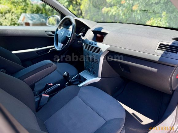 Emsalsiz Temizlikte 130 Bin Km Astra H 1.3 CDTI