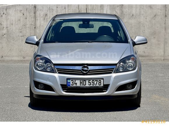 Emsalsiz Temizlikte 130 Bin Km Astra H 1.3 CDTI