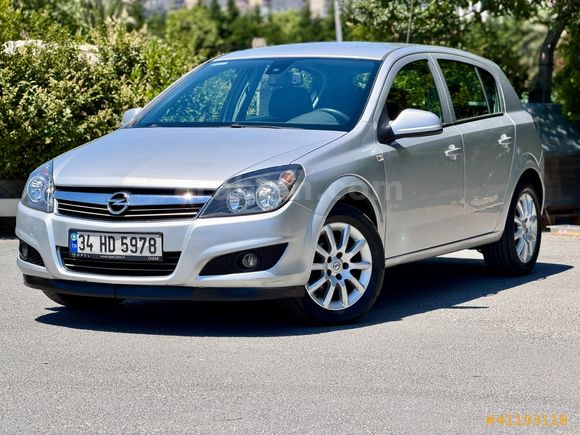 Emsalsiz Temizlikte 130 Bin Km Astra H 1.3 CDTI