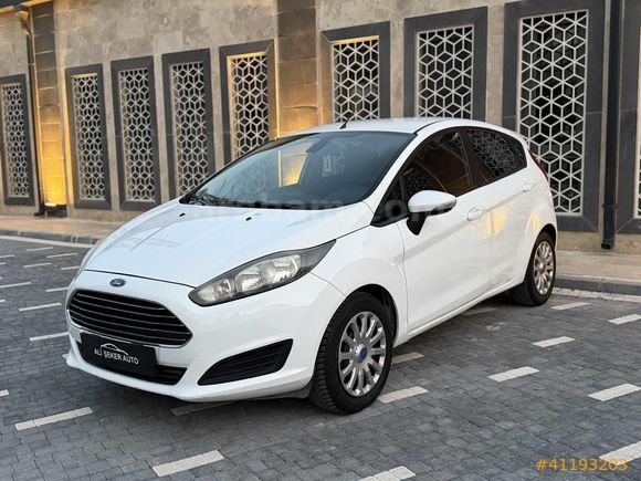//116 BİN KM DE//105 HP//FORD FİESTA//1.6 OTOMATİK//BAKIMLI