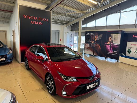 2020 TOYOTA COROLLA 1.8 HYBRID FLAME X-PACK E-CVT