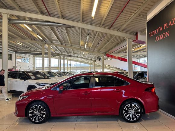 2020 TOYOTA COROLLA 1.8 HYBRID FLAME X-PACK E-CVT