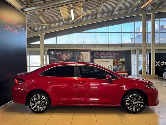2020 TOYOTA COROLLA 1.8 HYBRID FLAME X-PACK E-CVT