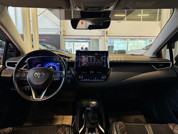 2020 TOYOTA COROLLA 1.8 HYBRID FLAME X-PACK E-CVT