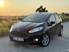 64BİNKM HATASIZ BOYASIZ DEĞİŞENSİZ FIESTA 1.6 OTOM TITANIUM FULL