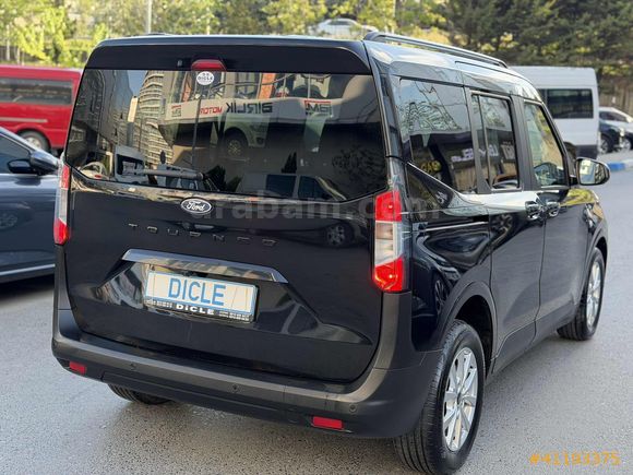 DİCLE'den 2025 COURİER HAYALET EKRAN GERİ GÖRÜŞ KREDİ+TAKAS İLE