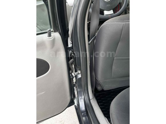 Sahibinden Renault Symbol 1.4 Expression Plus 2010 Model Bursa 240.000 km Füme