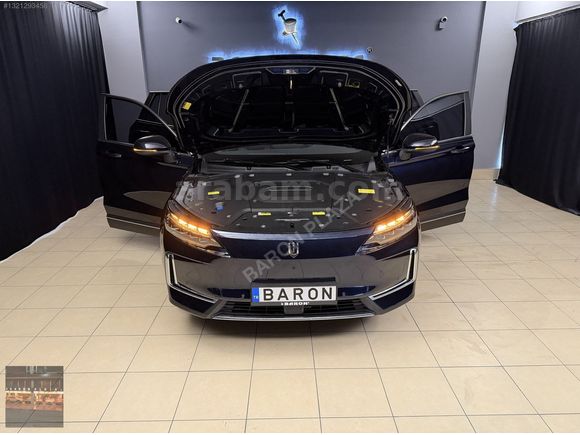 Baron'dan 2023 skyweel et5 legend yeni ekran boyasız 51.000 km