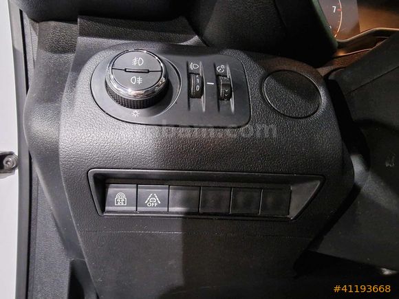 MAİS İZMİR Opel Combo Life 1.5 D Elegance