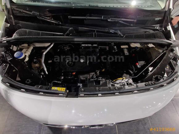 MAİS İZMİR Opel Combo Life 1.5 D Elegance
