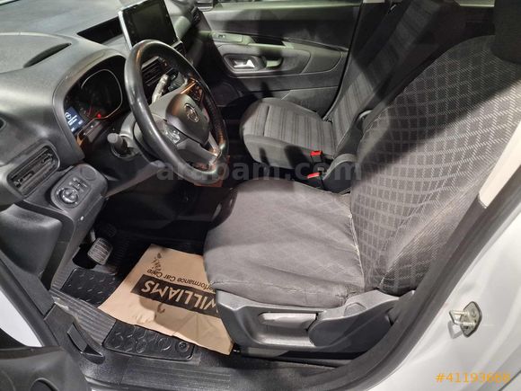 MAİS İZMİR Opel Combo Life 1.5 D Elegance