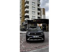 HATASIZ BOYASIZ EXTRALI  WOLKSWAGEN T-CROSS. 2024  MODEL 2025 ÇIKIŞLI 