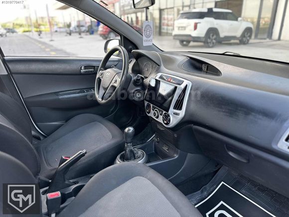 2014 MODEL i20 1.4 CRDI Jump BAKIMLI