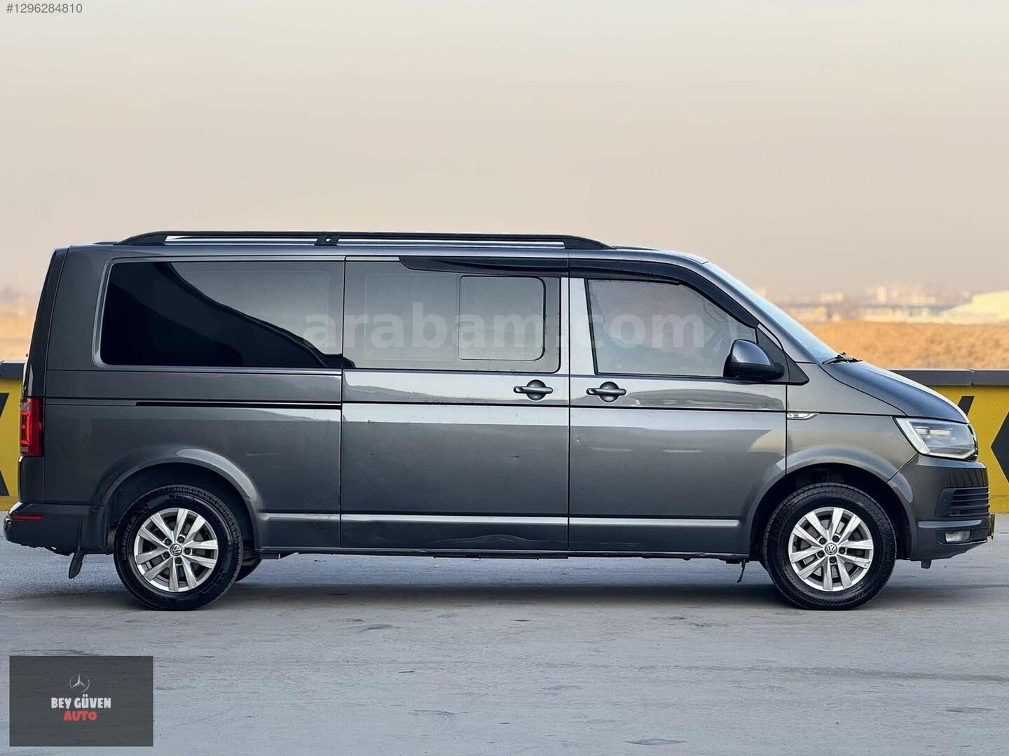 Galeriden Volkswagen Caravelle 2.0 TDI BMT Comfortline 2016 Model Ankara 282.000 km Füme 5