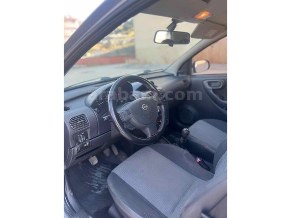 Galeriden Opel Corsa 1.3 CDTI Essentia 2005 Model Hatay