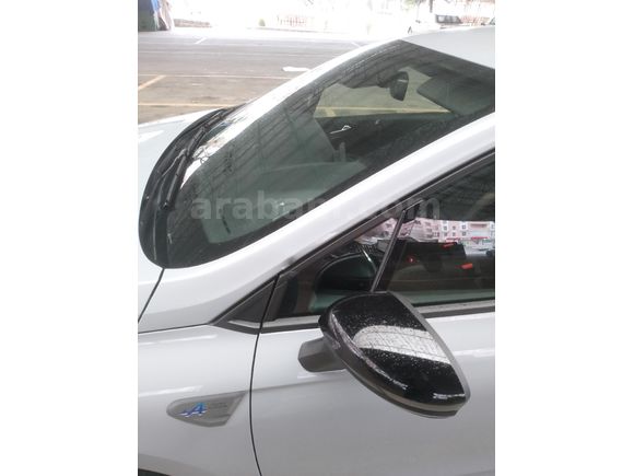 öğretmenden tek elden Renault Clio 1.0 TCe Techno Esprit Alpine 2023 Model Ankara 21.000 km Gri