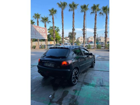 Sahibinden Peugeot 206 1.4 XR 2000 Model 