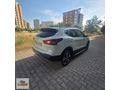 2018 ÇIKIŞLI CAM TAVAN 1.6 DİZEL OTOMATİK