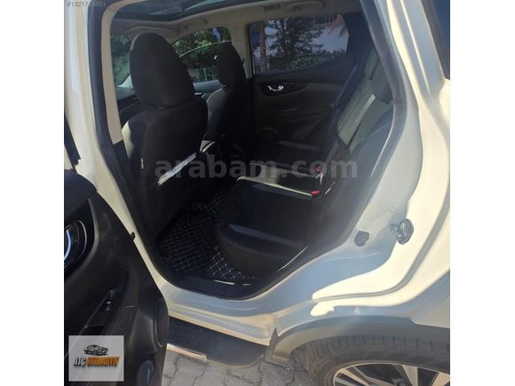 2018 ÇIKIŞLI CAM TAVAN 1.6 DİZEL OTOMATİK