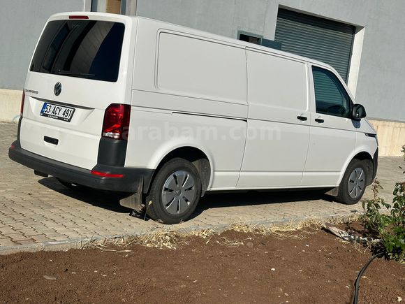 Sahibinden 2024 Çıkışlı Transporter 2.0 TDI Panelvan 2023 Model 