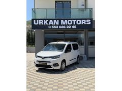 2022 MODEL TOYOTA PROACE CİTY 1.5 DREAM TRNİN EN UYGUNU