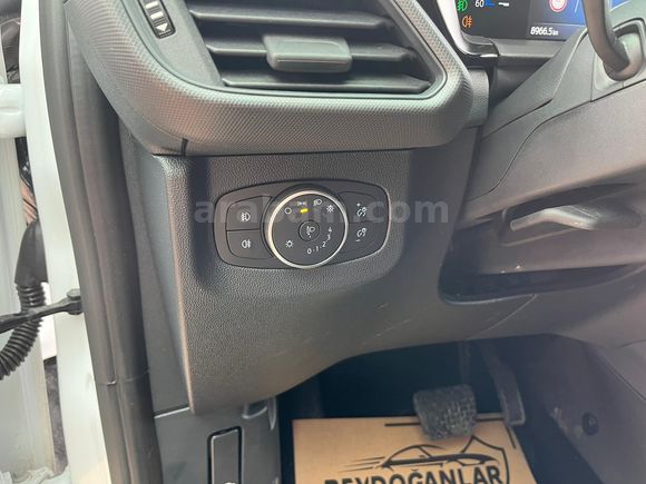 BEYDOĞANLAR'DAN 2025 MODEL FORD COURİER 1.0 TİTANİUM DELUXE