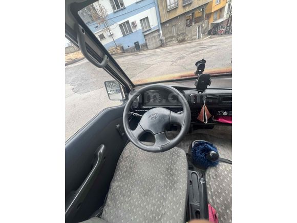Sahibinden Hyundai H 100 2.5 D DLX Panelvan 2001 Model  252.000 km Beyaz