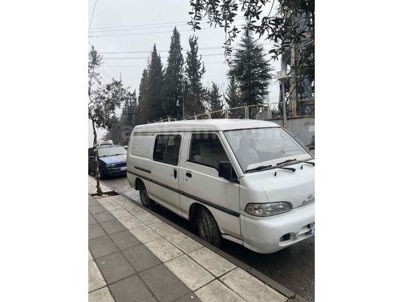 Sahibinden Hyundai H 100 2.5 D DLX Panelvan 2001 Model  252.000 km Beyaz