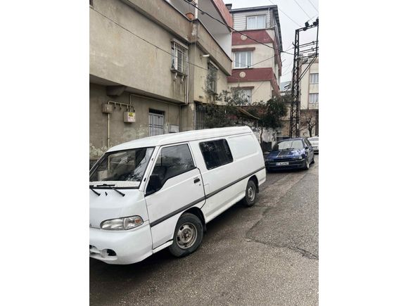 Sahibinden Hyundai H 100 2.5 D DLX Panelvan 2001 Model  252.000 km Beyaz