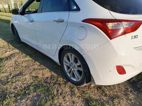 Sahibinden Hyundai i30 1.6 CRDi Elite 2013 Model