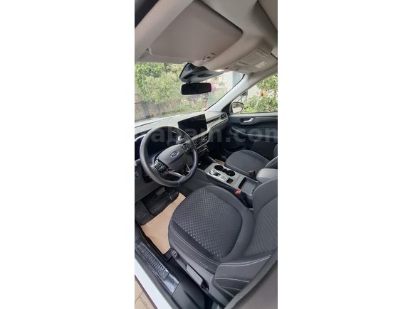 Öğretmen İlk Sahibinden Temiz 2025 Ford Kuga