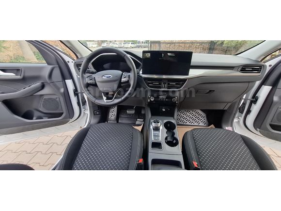 Öğretmen İlk Sahibinden Temiz 2025 Ford Kuga