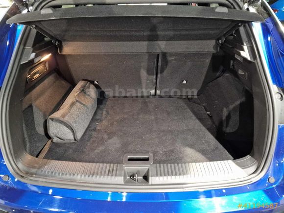 Mais İzmir Şube Austral 1.2 E-Tech Hybrid Techno Esprit Alpine