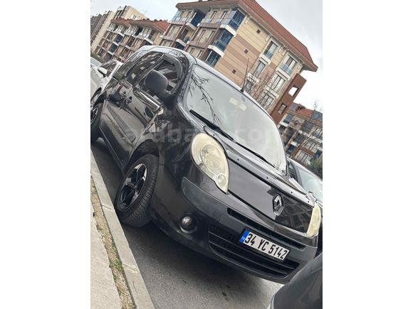 Sahibinden Renault Kangoo Multix 1.5 dCi Expression 2010 Model 