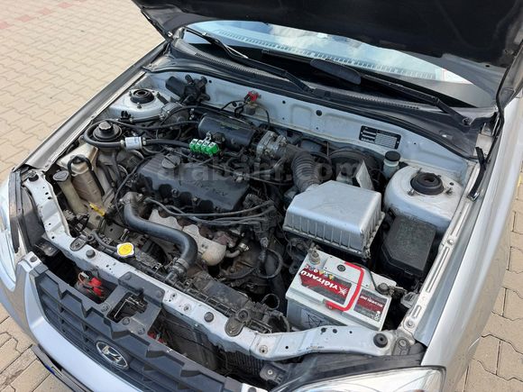 Sahibinden Hyundai Accent 1.3 Admire 2005 Model