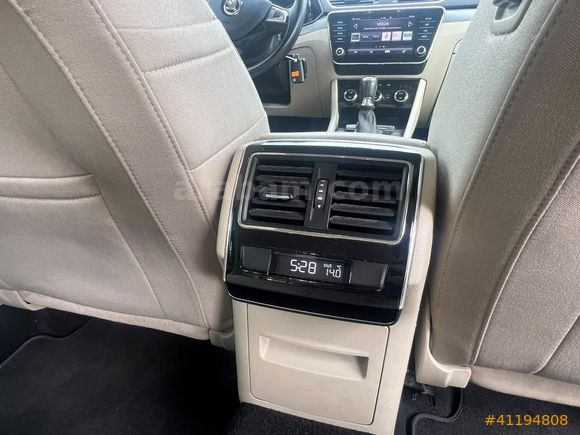 DAMACAR | SKODA SUPERB 1.6 TDI STYLE