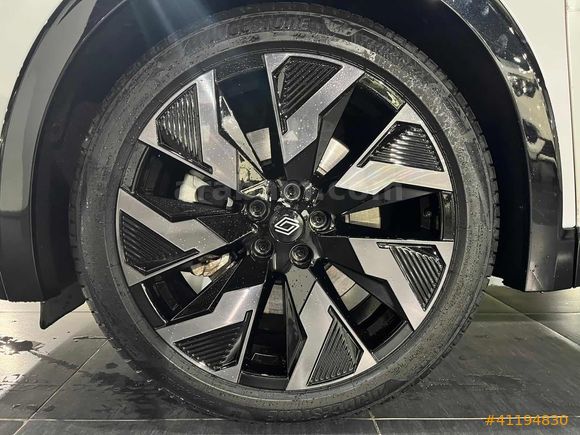 MAİS İZMİR Rafale 1.2 e-Tech Esprit Alpine Saten Beyaz FULL PPF