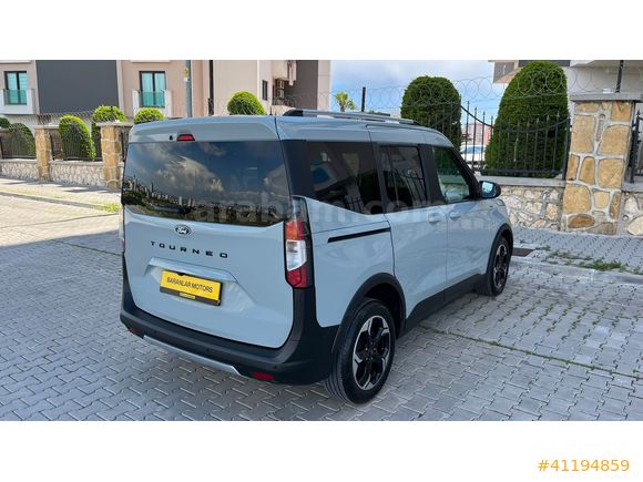 BARANLAR MOTORS DAN HATASIZ 2024 FORD COURİER ACTİVE OTOMATİK