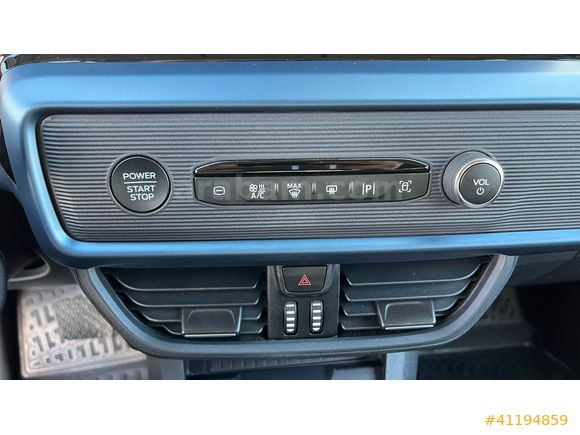 BARANLAR MOTORS DAN HATASIZ 2024 FORD COURİER ACTİVE OTOMATİK